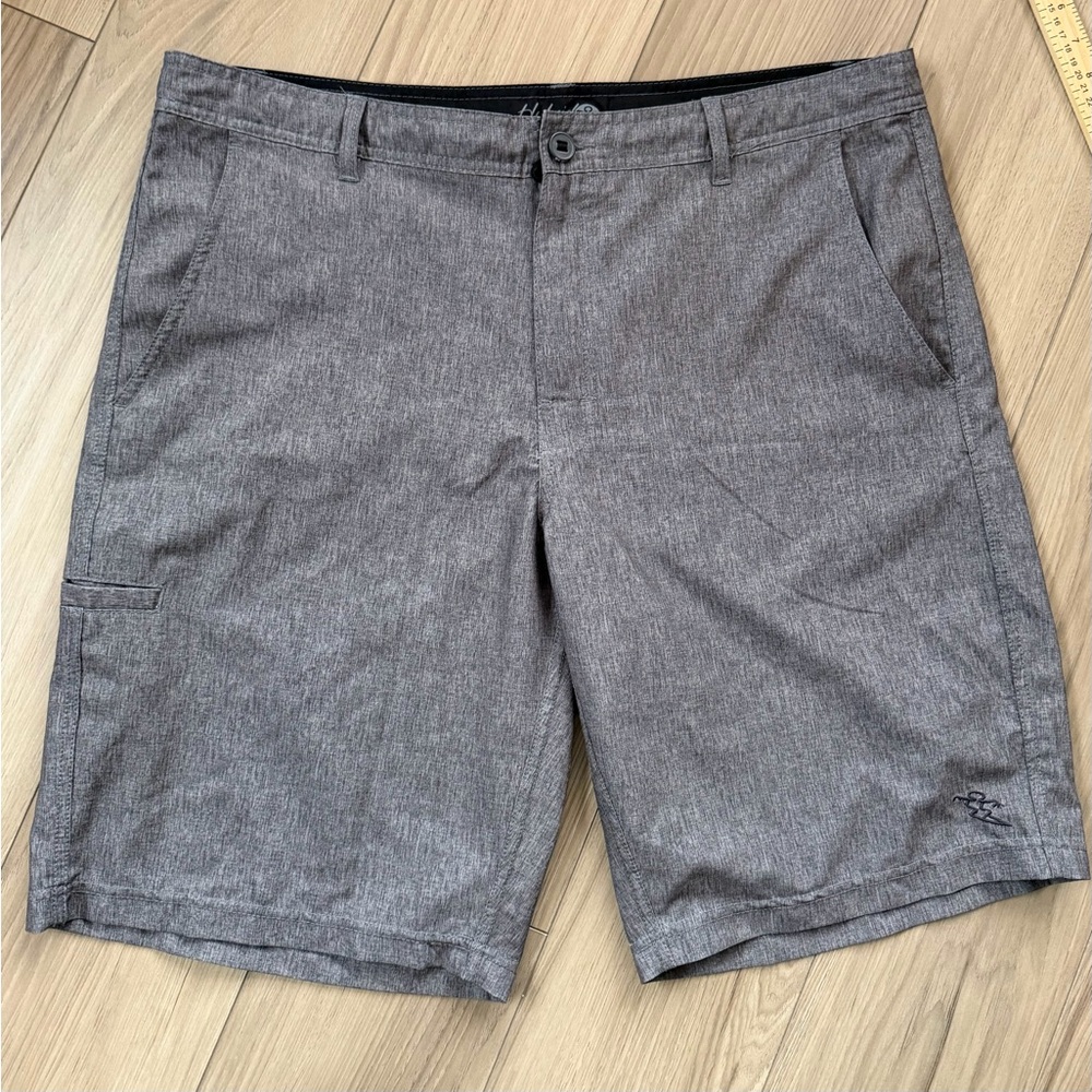Da Hui Hybrid Shorts Men's Size 38 Gray Swim Land Outdoor Lightweight 11" Inseam